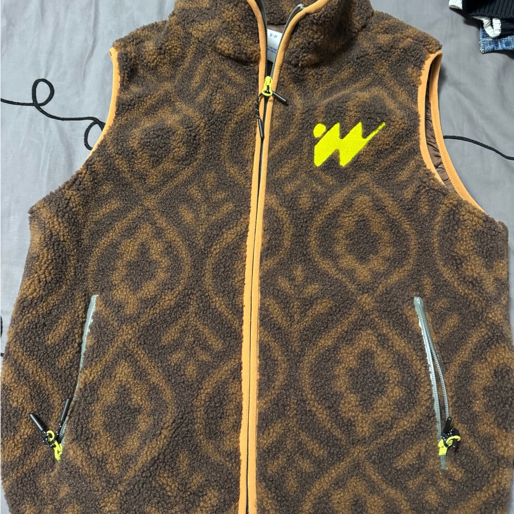 Wild Fable fleece vest